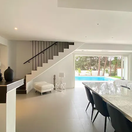 Grande Ste-maxime Au Calme Piscine Et Jardin Villa
